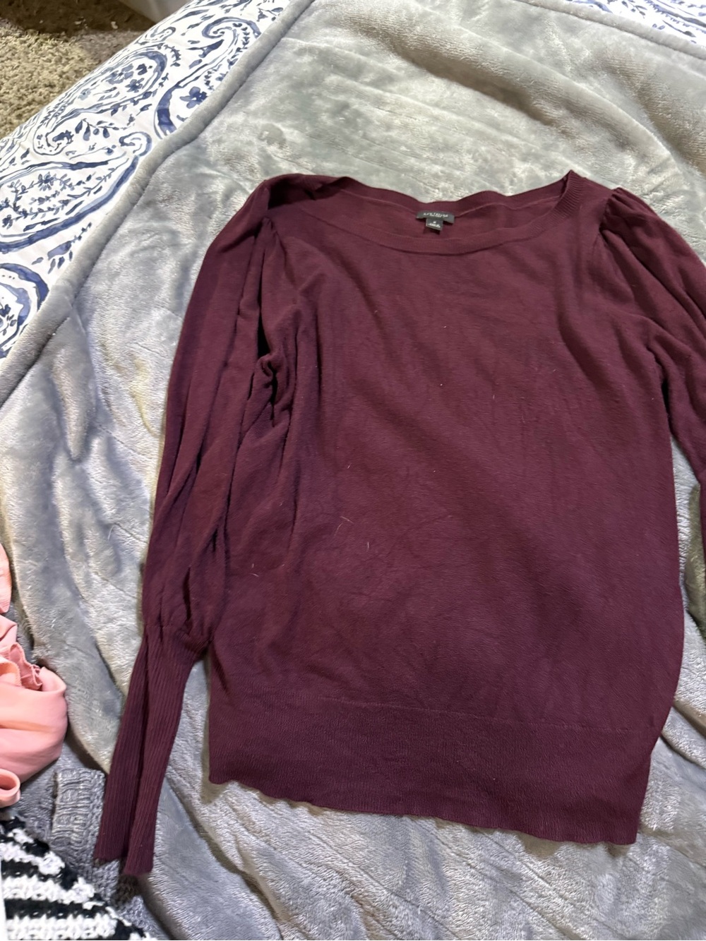 Ann Taylor Factory Women's Maroon Crewneck Sweater